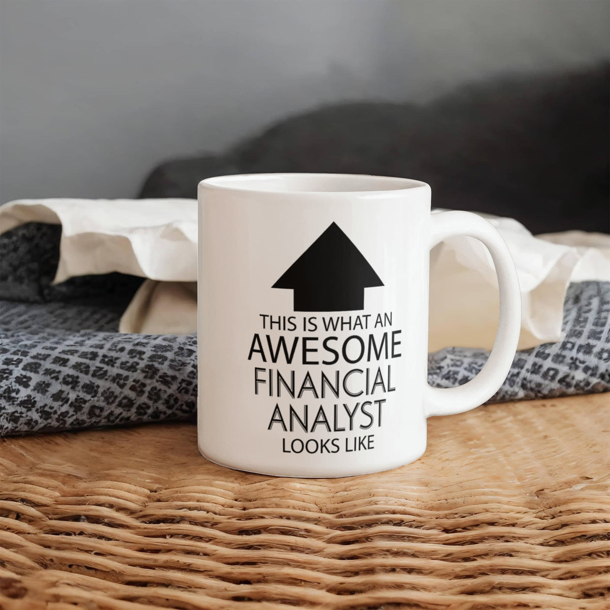 11oz Coffee Mug - This is What an Awesome Financial Analyst Looks Like