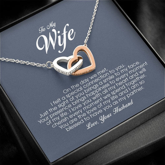 To My Wife, Interlocking Heart Necklace